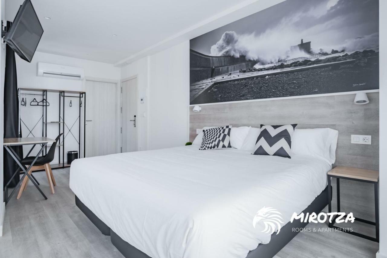 Mirotza Rooms And Apartments Orio Exterior photo