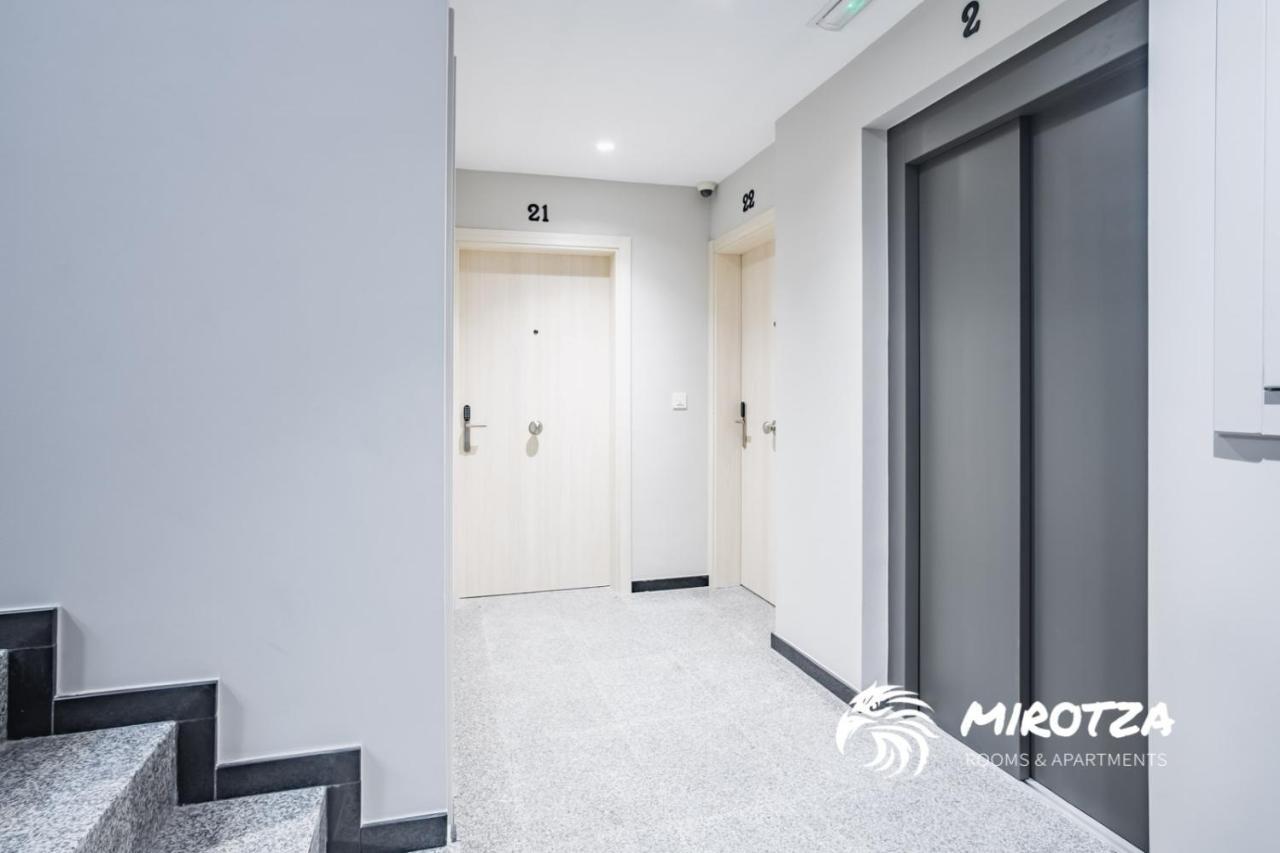 Mirotza Rooms And Apartments Orio Exterior photo
