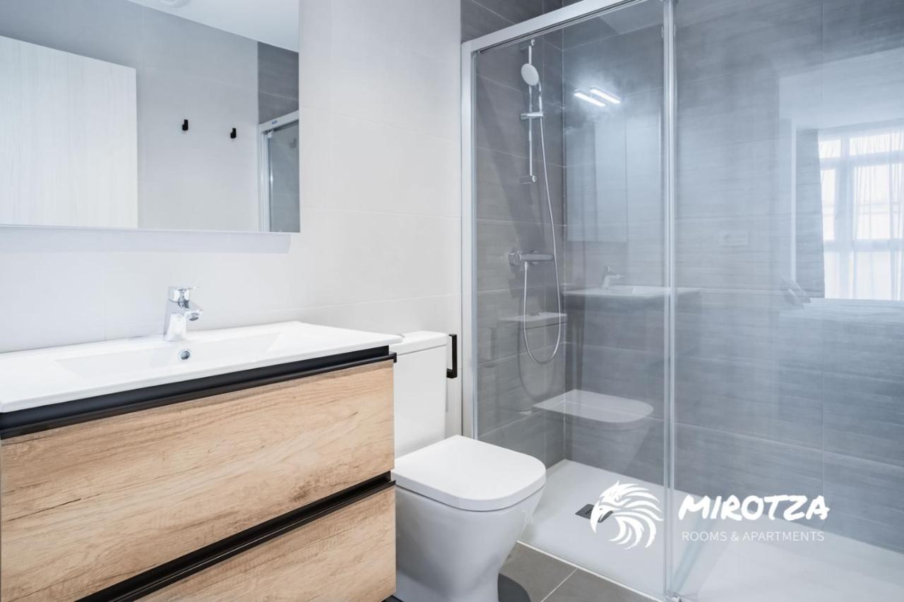 Mirotza Rooms And Apartments Orio Exterior photo